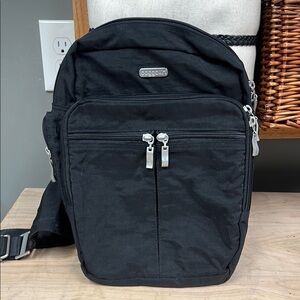 Baggallini Black Crossbody bag - rare (no longer retail sold) great condition
